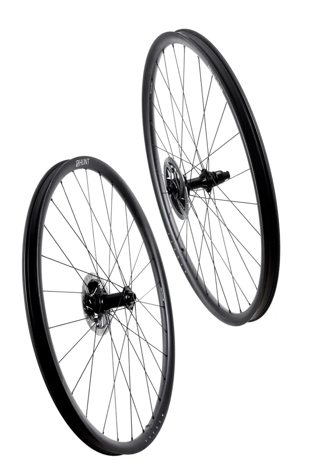 HUNT 25 Carbon Gravel X-Wide Wheelset – 700c |     25  deep |     27  wide int |     32  wide ext