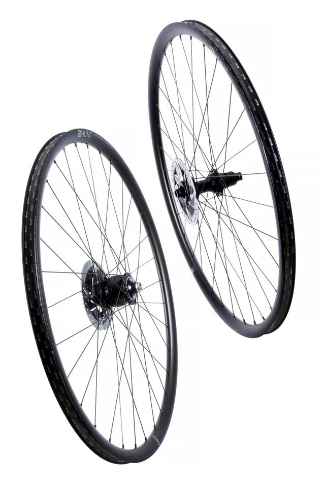HUNT SuperDura Dynamo Disc Wheelset – 25  deep |     22  wide int |     26  wide ext